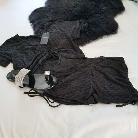 Yitong Top and short set - Picture 8 of 9